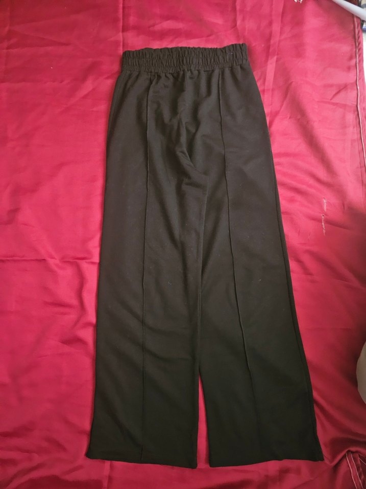 Kadın Siyah Pilili Midi Kumaş Pantolon - Görsel 5