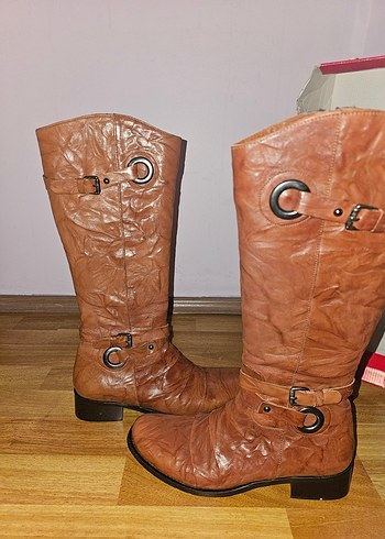 Kahverengi Deri Dizüstü Tokalı Topuklu Çizme - Görsel 4