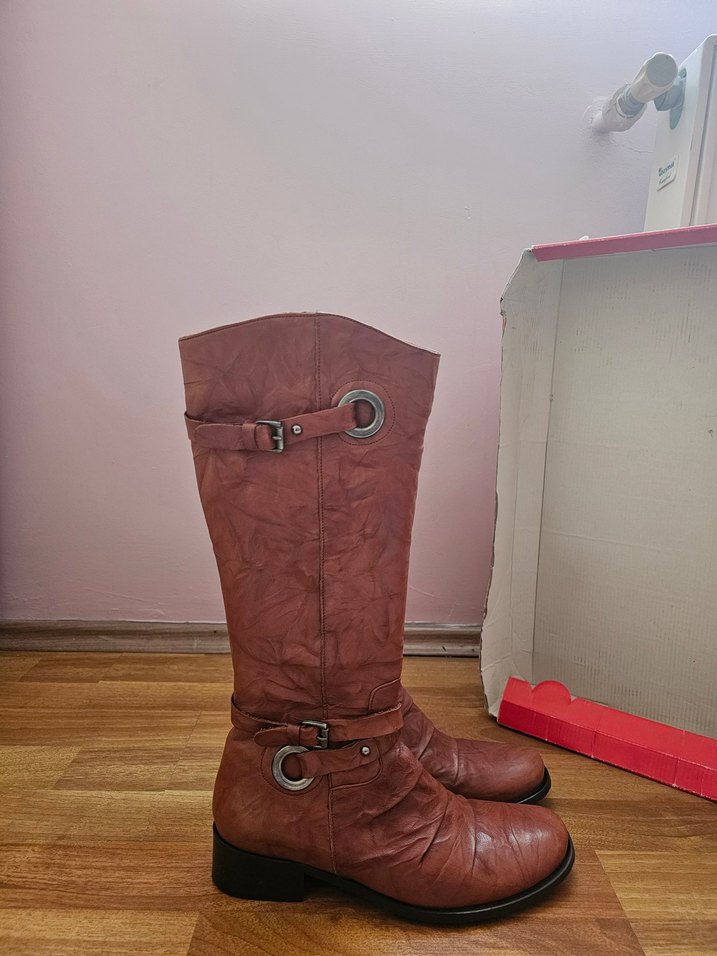 Kahverengi Deri Dizüstü Tokalı Topuklu Çizme - Görsel 3