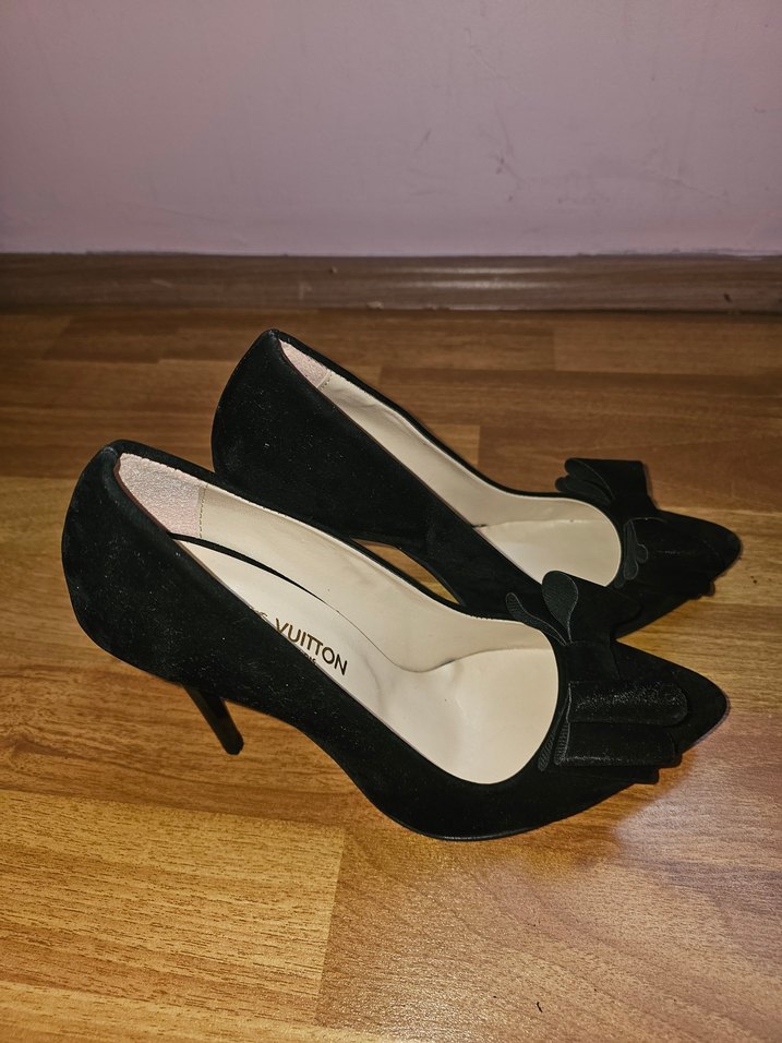 Siyah Fiyonklu Stiletto Topuklu Kadın Ayakkabı - Görsel 4