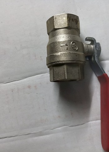 Kırmızı Saplı Gri Küresel Vana - Görsel 4