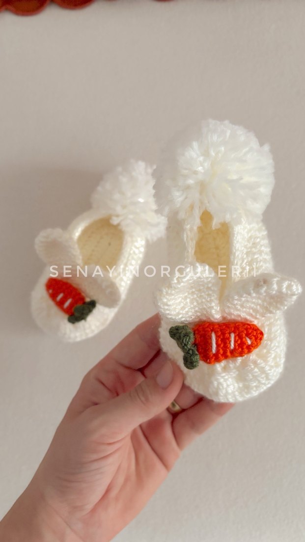 Tavşan figürlü beyaz benek patik - Görsel 3