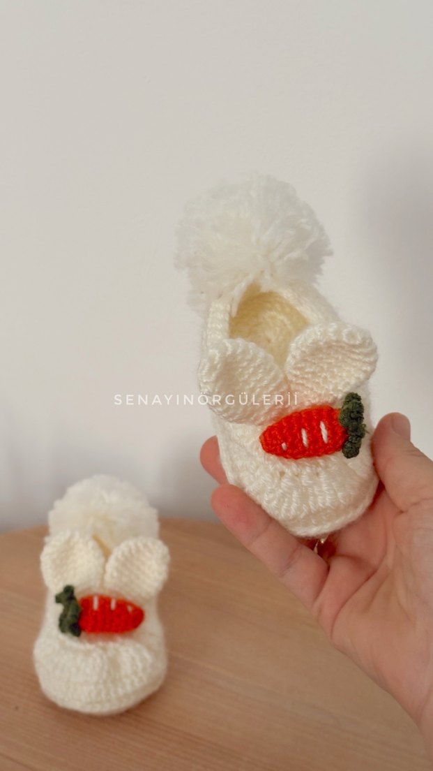 Tavşan figürlü beyaz benek patik - Görsel 2