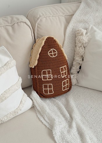Nakışlı Kahverengi ve Gri Ev Şeklinde Yastık - Görsel 2