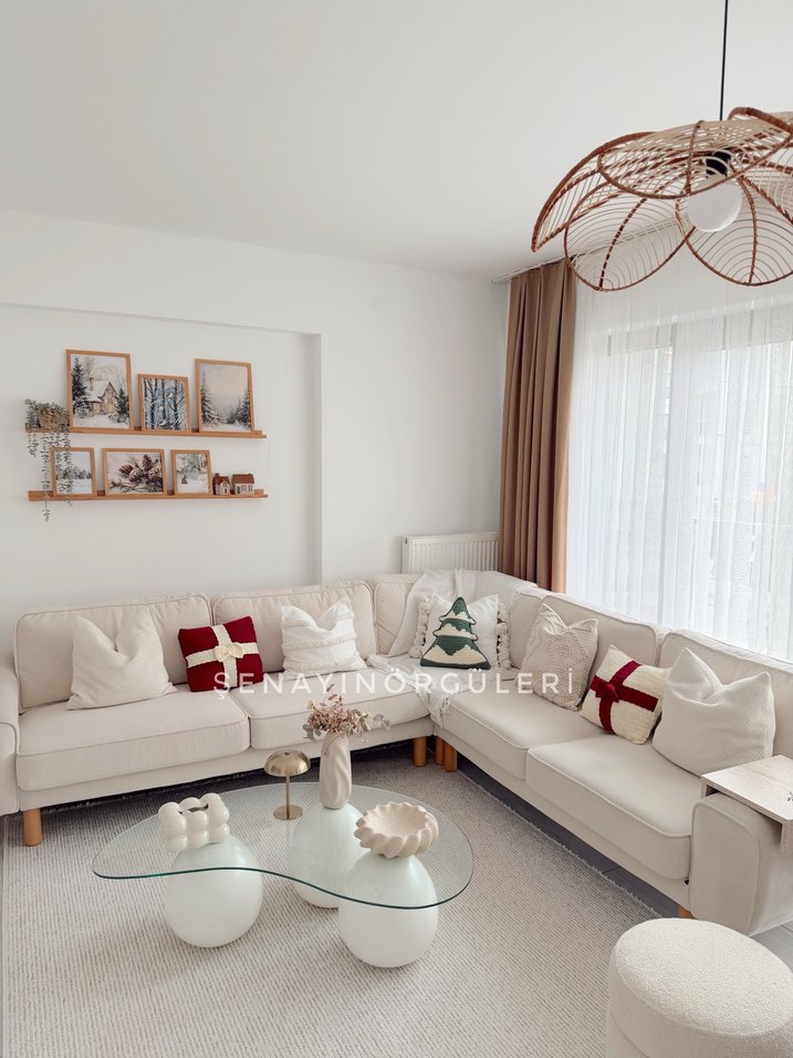 Kırmızı Örgü dekor Yastığı - Görsel 4