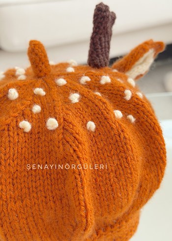 Örgü geyik görünümlü şapka - Görsel 4