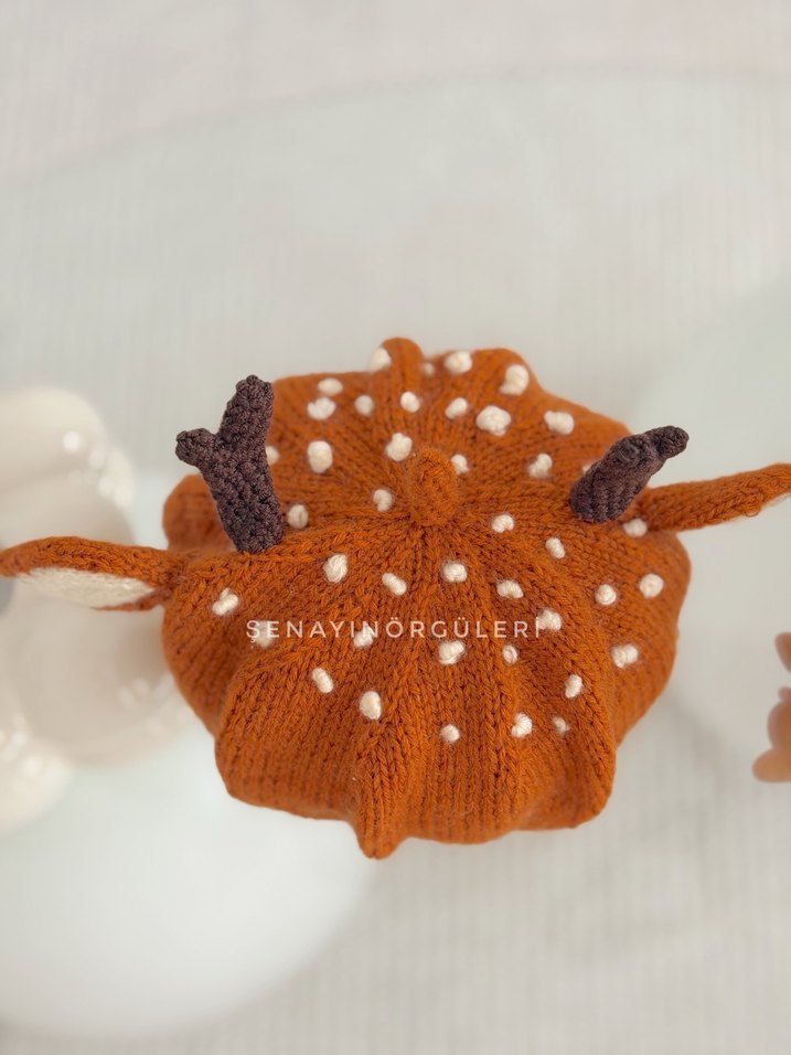 Örgü geyik görünümlü şapka - Görsel 2