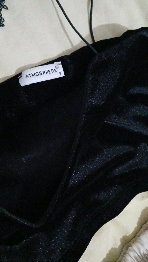 Siyah simli Mini İp Askılı Crop Top - Görsel 2