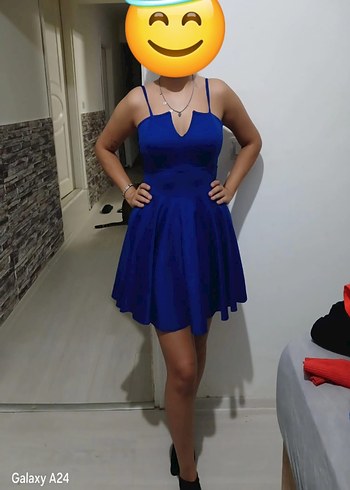 Drapeli Parlak Mavi V Yaka Mini Elbise - Görsel 2