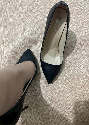 37 Beden Siyah Stiletto Topuklu Kadın Ayakkabı