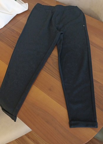 Kadın Siyah Rahat Kesim Kumaş Pantolon - Görsel 4