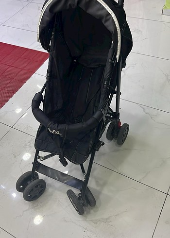 Kompakt Katlanabilir Siyah Bebek Arabası - Görsel 4