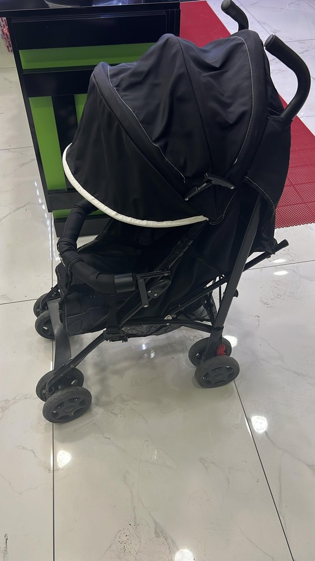 Kompakt Katlanabilir Siyah Bebek Arabası - Görsel 5