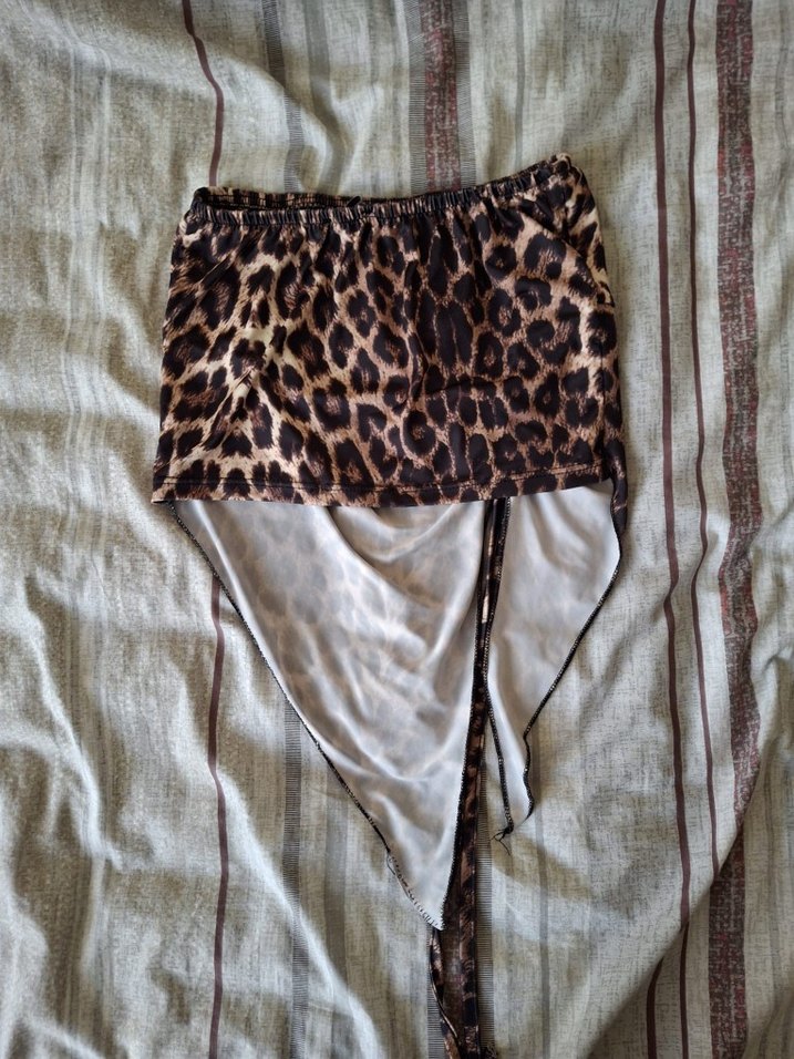 Leopar Desenli straplez crop - Görsel 3