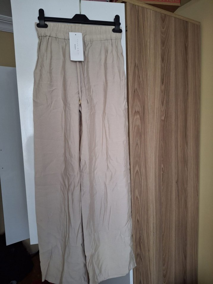 Bej Bol Kesim Keten Kadın Pantolon - Görsel 3