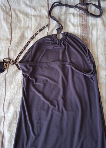 gri kısa baştan bağlamalı şık elbise - Görsel 2