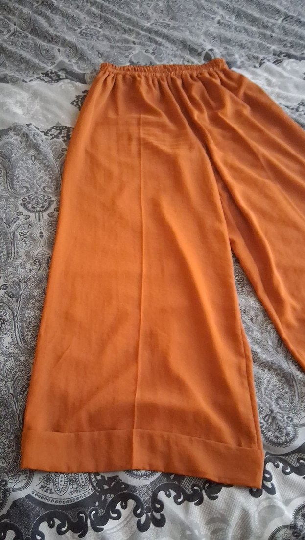 Kadın Rahat Kesim Uzun Kumaş Pantolon - Görsel 2