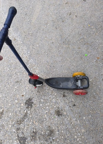 Gri Çocuk Scooter'ı - Görsel 3