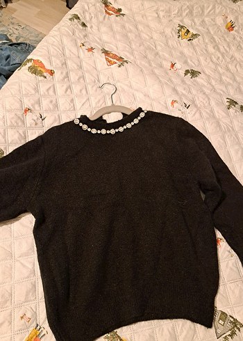 Zincir Detaylı Siyah Kadın Triko Kazak - Görsel 4