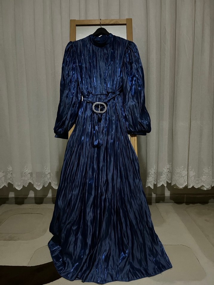 Parlak Lacivert Pilili Uzun Kadın Elbise - Görsel 2