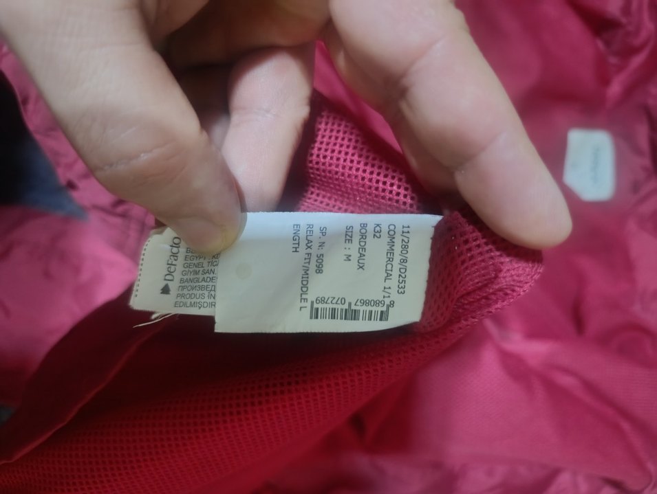 Bordo Parlak Kapüşonlu Kadın Ceket Yağmurluk - Görsel 5