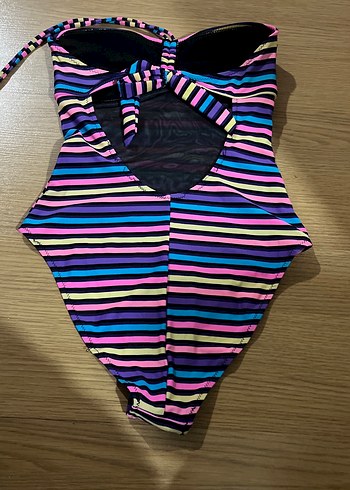 Çizgili Renkli Kadın Mayo - Görsel 2