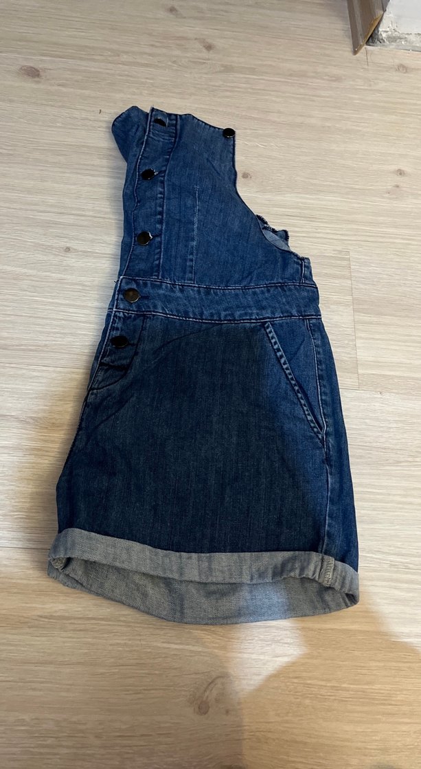 Kadın Koyu Mavi Denim Askılı Şort Tulum - Görsel 5
