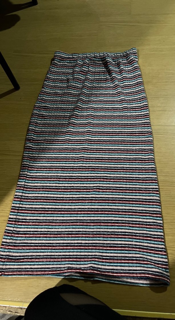 Çizgili Erkek Plaj Havlusu, Uzun ve Pileli - Görsel 3