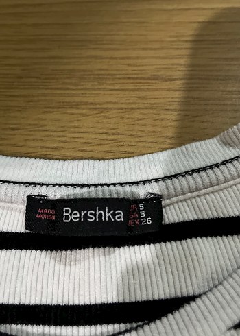 Kız Çocuk Siyah Beyaz Çizgili Kısa Kollu Tişört - Görsel 2