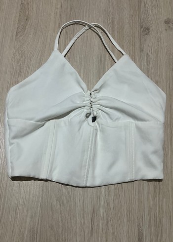 Beyaz V Yaka Düğmeli Mini Büstiyer - Görsel 2