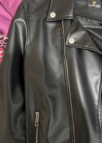 Siyah Deri Ceket - Görsel 4