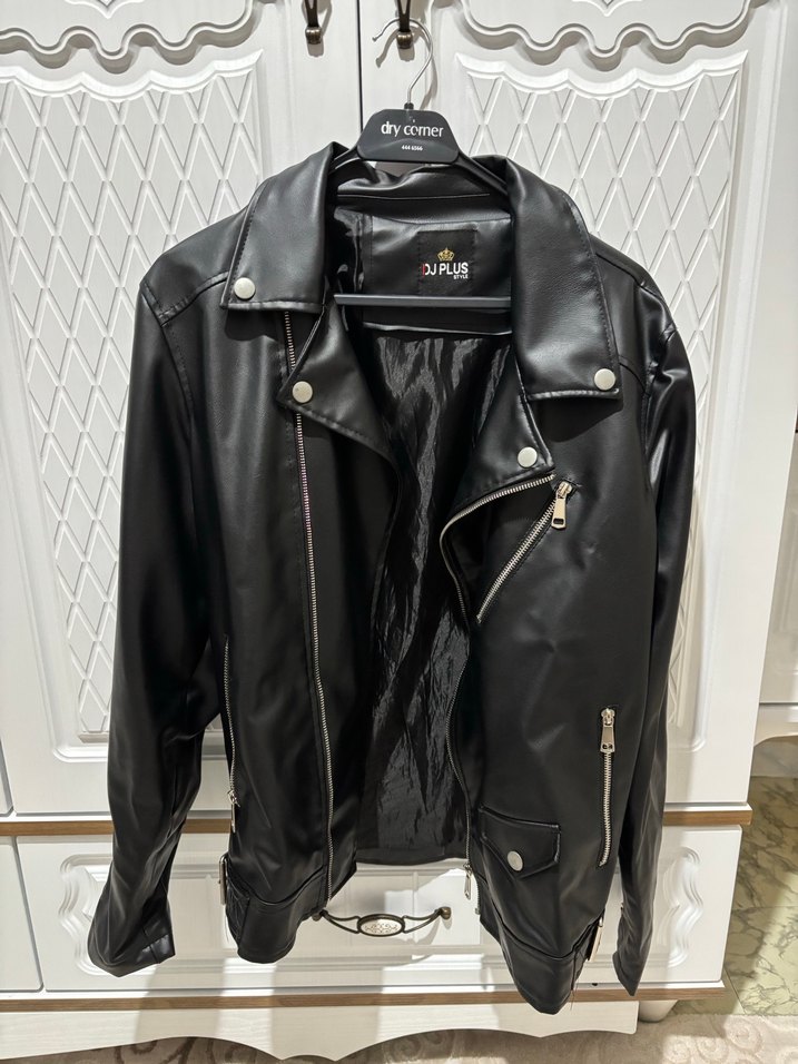 Siyah Deri Ceket - Görsel 3
