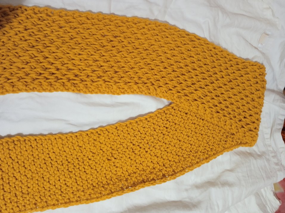 Sarı Örgü Kadın Şal - Görsel 2