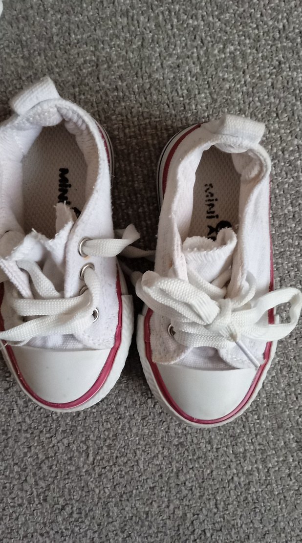 Beyaz Kız Çocuk Spor Ayakkabı - Görsel 2