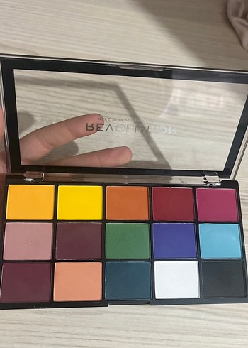 Revolution renkli far paleti - Görsel 2