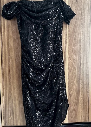 Siyah Payetli Straplez Midi Elbise - Görsel 3