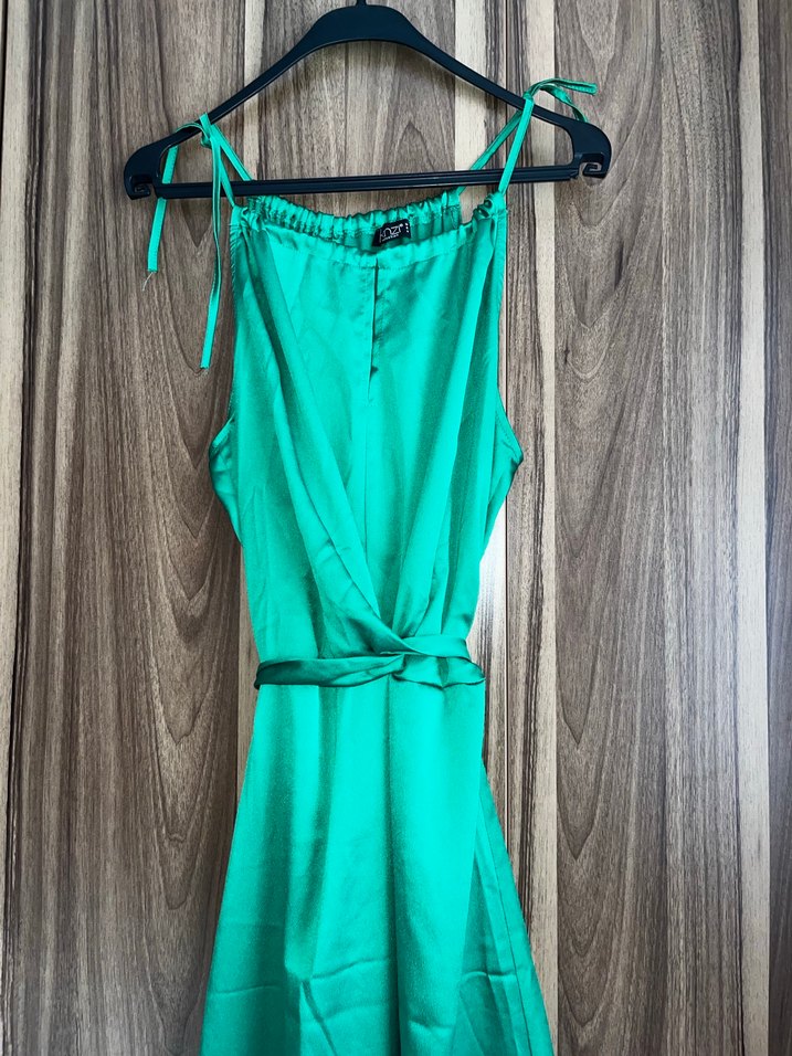Yeşil Uzun Askılı Elbise - Görsel 5