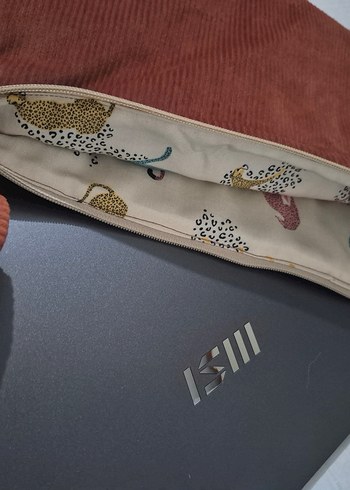 Kadın kadife içi elyaflı fermuarlı laptop çantası - Görsel 4