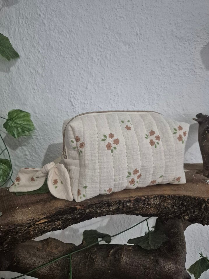 mini çicekli Kadın Makyaj Çantası - Görsel 4