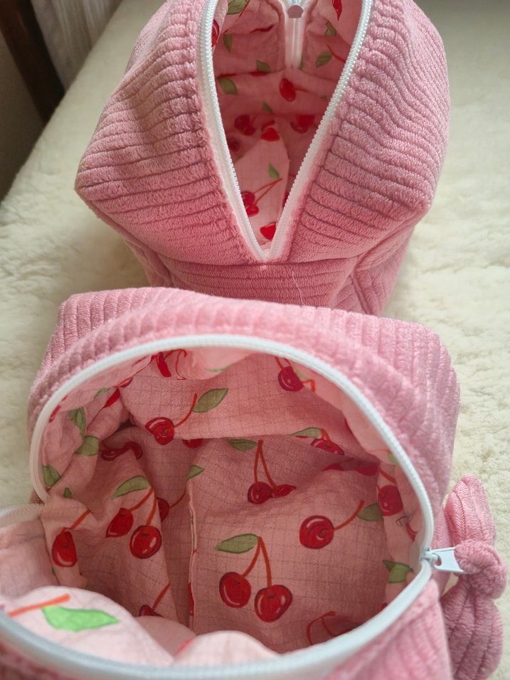 Fermuarlı Pembe kadife Kadın Makyaj Çantası - Görsel 4