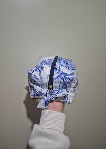 Kadın Makyaj Çantası Mavi Çiçek Desenli Fermuarlı - Görsel 3