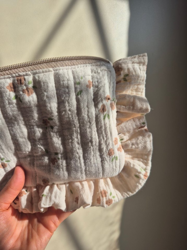 Fırfırlı Makyaj Çantası, - Görsel 4