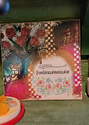 Çiçekli ve Yazılı Çok Renkli Tablo - Görsel 3