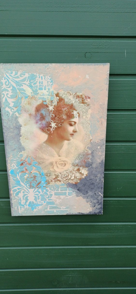 Pastel Tonlarda tasarım Kadın tablo - Görsel 4