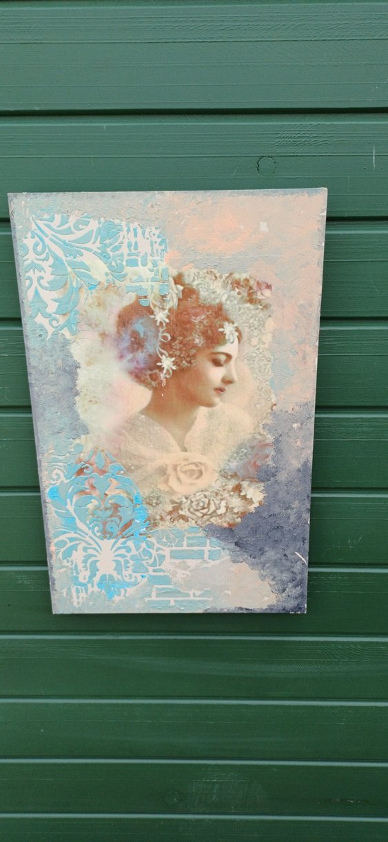 Pastel Tonlarda tasarım Kadın tablo - Görsel 3