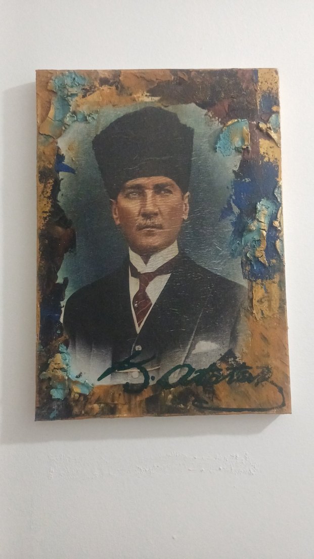 Kahverengi Atatürk Portre Tablosu - Görsel 3