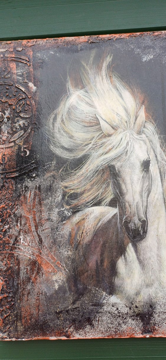 Parlak Beyaz At Temalı tasarım Tablo - Görsel 2