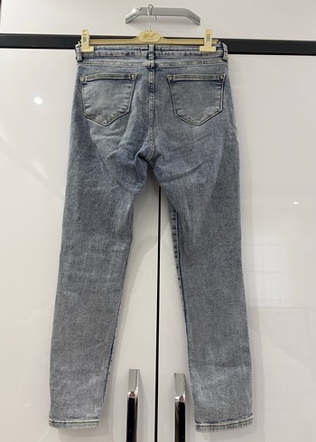 Gri Kadın Kot Pantolon - Görsel 2