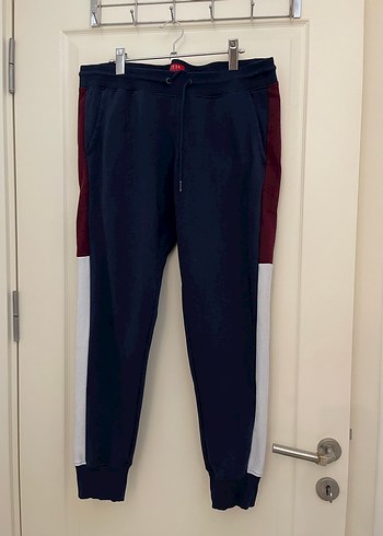 Guess eşofman takımı - Görsel 2