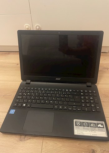 Siyah Acer Dizüstü Bilgisayar - Görsel 3